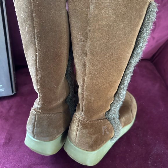 SOLD - Picture 5 of 8